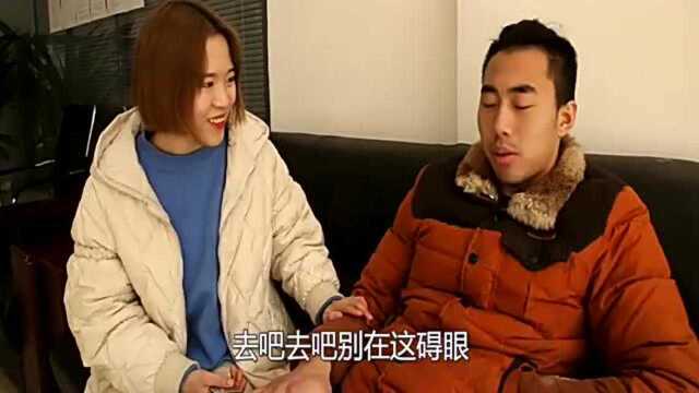 同学聚会妻子一夜未归,丈夫隔日提离婚,瞧见她脖子悔悟