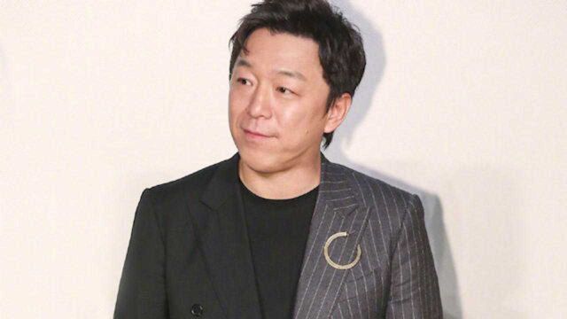 黄渤女儿罕曝光 与袁泉母女聚餐衣着简朴乖巧可爱