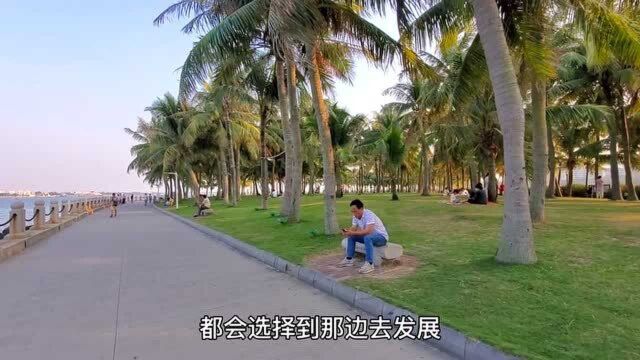 广东湛江是一座怎样的城市?带你到市区走一走就知道了