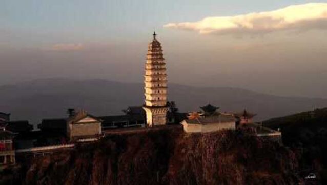 云南大理宾川鸡足山风景区