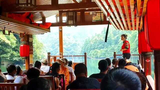 夏日好去处,快来“乘船游湖”清凉一夏!  张家界宝峰湖专为这个夏天量身定制!