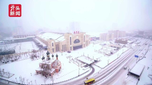 航拍2022年哈尔滨的第一场雪