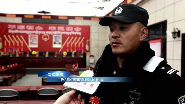 户籍民警走上门 移动办公暖人心