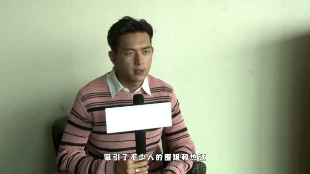 杨紫李现疑似恋爱,超多情侣款物件配饰,男方说情话暗语被抓包