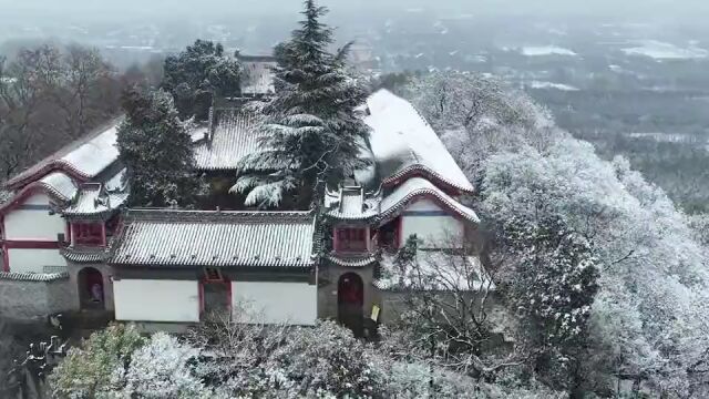 终南山下赏古楼观冬韵