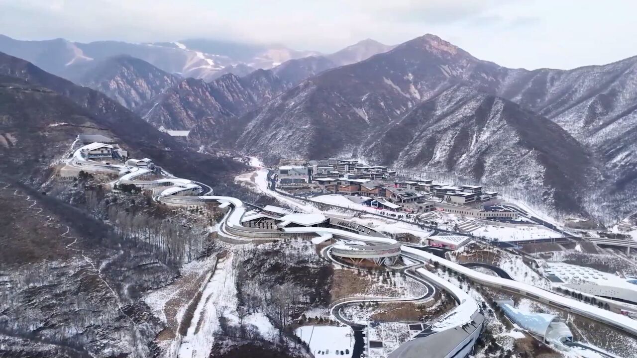 雪季“余额”不多 国家高山滑雪中心喊你来打卡