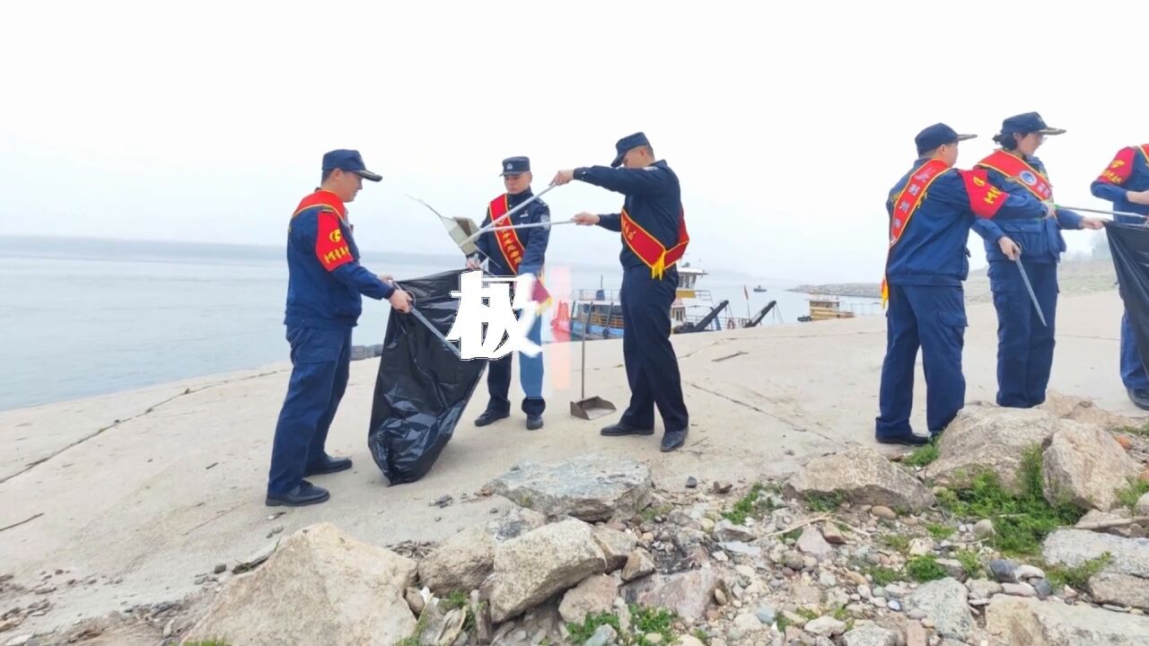 【视频】学雷锋,建新功!长航石首公安志愿服务让文明之花处处开放