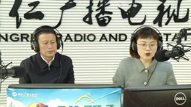 龙群跃做客铜仁电视台“廉政大家谈”栏目