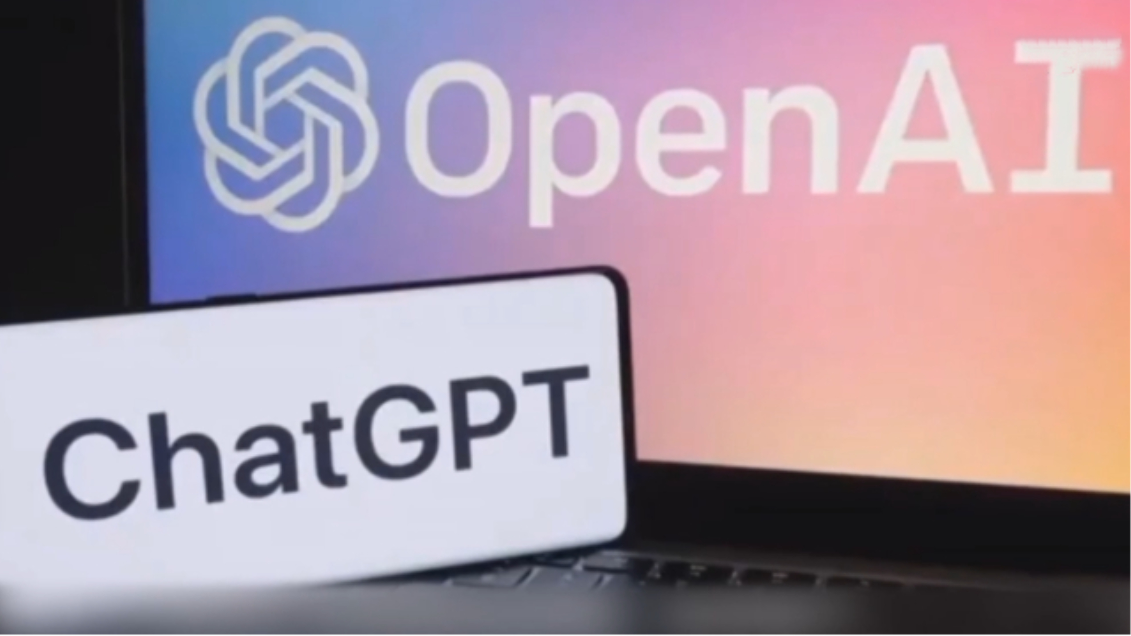 突然爆火的chatgpt是什么 这个视频全讲清楚了