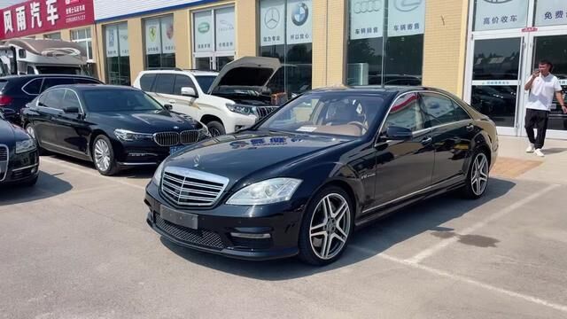 2013款 AMG 65 Grand Edition,实表7万公里一件补漆,6.0T双涡轮,新车329.8万,实力老板必备!