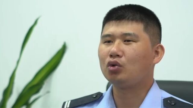 事故回顾:广东珠海网约车超速闯红灯,民警为何主动撤销罚单?