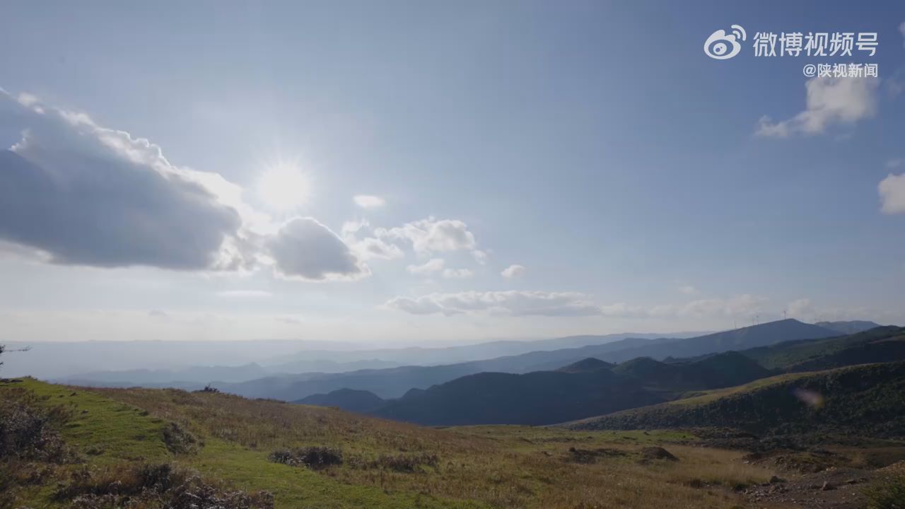 90后小伙重返大山带孩子们组乐队