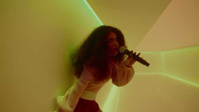 MARIA  “Acabou” (Live) | Vevo DSCVR