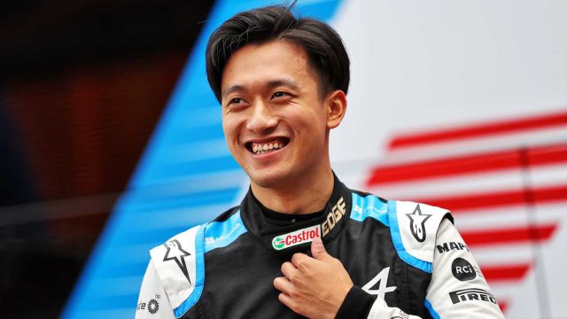 中国首位F1正式车手周冠宇专访:希望我的表现可以让你们骄傲!