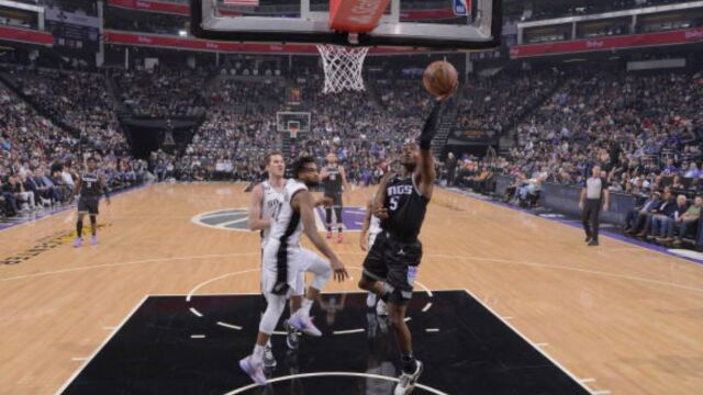 马刺112-130国王 瓦塞尔空砍29分福克斯28+8率队5连胜