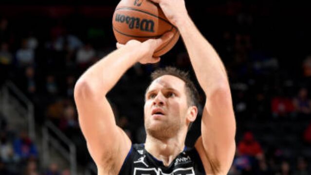 博扬vs老鹰集锦 全场33分6记三分火力全开