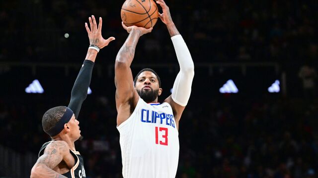 乔治vs老鹰集锦 23+7+6抢断反击单臂炸扣