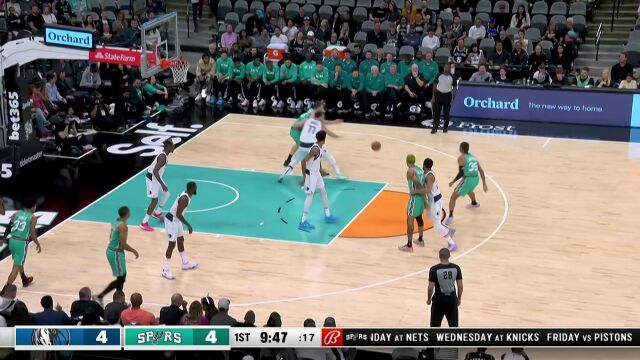 顶着一头绿发极为耀眼 索汉三分线外架炮手起刀落