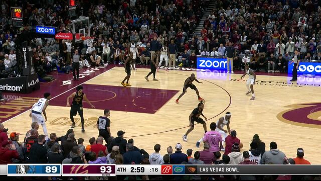 独行侠vs骑士精华回放 肯巴沃克空砍32分绝平上篮托加时