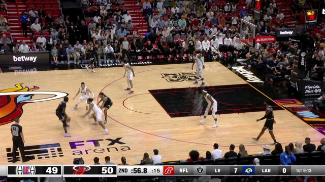 根本拦不住 波士顿突破过人飘逸上篮