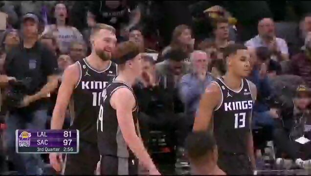 NBA常规赛：湖人vs国王 中文解说全场回放