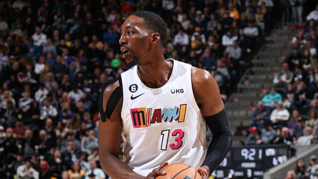 阿德巴约vs爵士集锦 砍全场最高32分 终极杀器内外取分