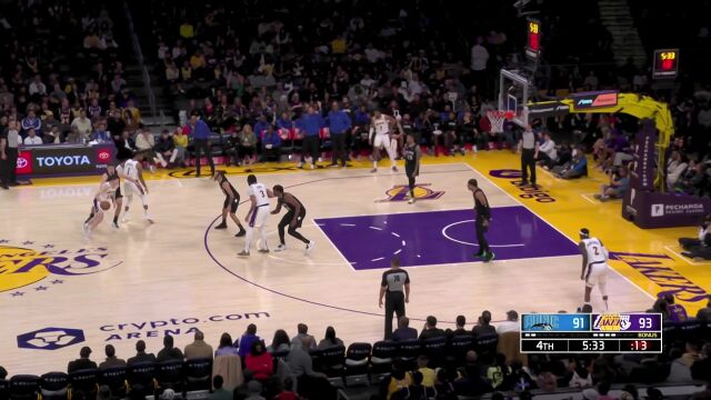 如入无人之境 里弗斯急停刹车两分稳稳抛进