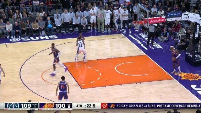 拒绝失败 沙梅特连续轰入两记三分令比赛保持悬念