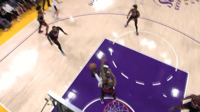 NBA常规赛：公牛vs湖人第1节英文原声回放
