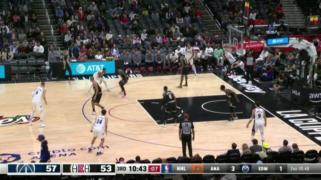 卡式铁闸！小卡窒息防守1v1完成对位抢断