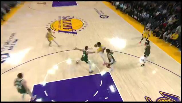 NBA常规赛：雄鹿vs湖人第4节英文原声回放