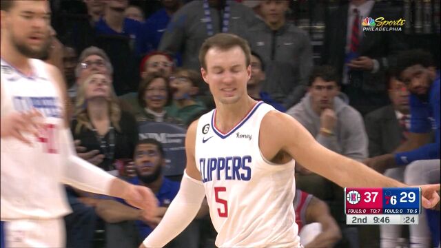 哈登招牌动作三分入网 肯纳德漂移3+1给予回应