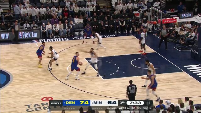 进攻万花筒 小波特里突外投连拿七分守住优势