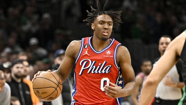 马克西vs凯尔特人集锦 全场26分出色进攻惊艳众人