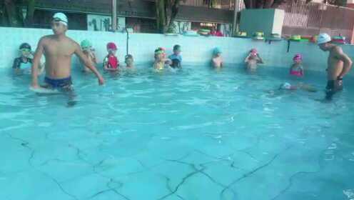 课程游泳培训 - 腾讯视频