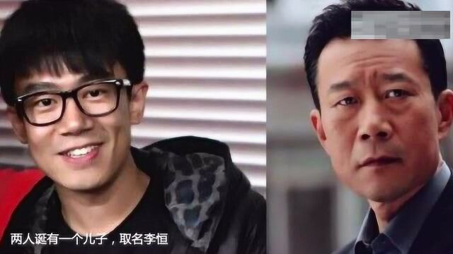 64岁李雪健全家照,妻子于海丹有点不简单,儿子谦逊低调颜值高!