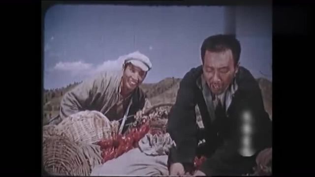 1965年版老电影《青松岭》,钱广带运私货进城倒卖,影响集体生产