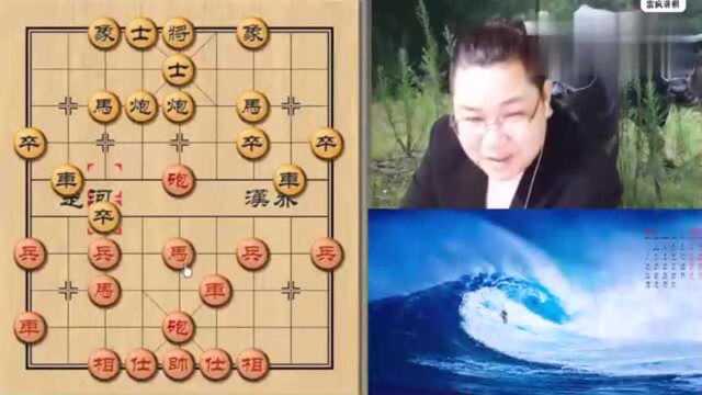 雷疯讲棋:一盘犀利的中路叠炮,天大优势,只是你们没看出来