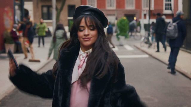 卡妹 Camila Cabello 出演万事达信用卡广告