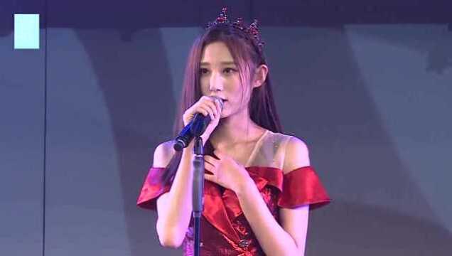 SNH48金莹玥现场演唱超好听的歌曲《我心翱翔》