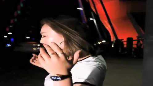 姑娘唱一首《喝醉以后才明白》，不知不觉连续听了好几遍！