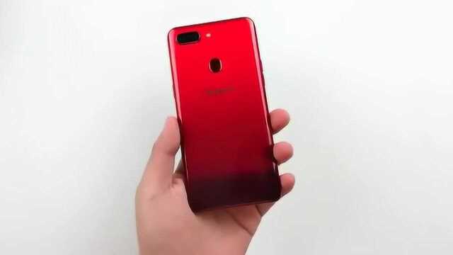 3299元的OPPO R15梦境版开箱,这真的是最漂亮的国产手机吗?