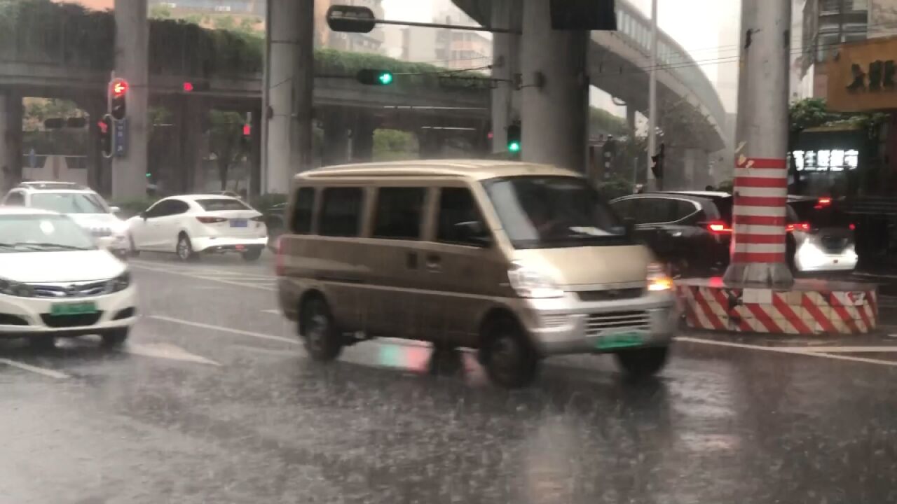 下班还有雨!广州多区暴雨黄色预警正在生效