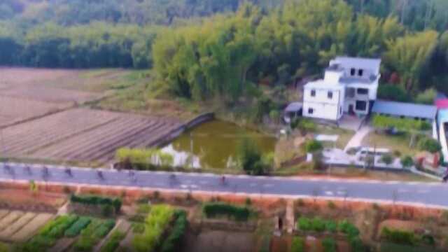 飞越广东—一分钟说一座城:韶关阅丹公路,古韵新村双份想象