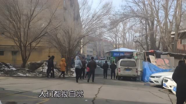 美丽的新疆,正在逐步恢复正常生活秩序的乌鲁木齐市