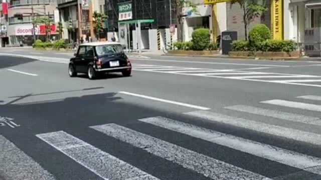 在日本买车需要有车位才能买车,值得推广吗,如果没有车位不能买车!