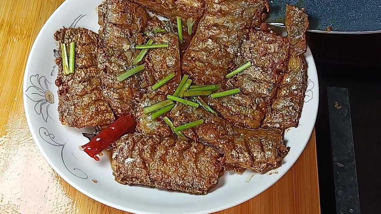 1280