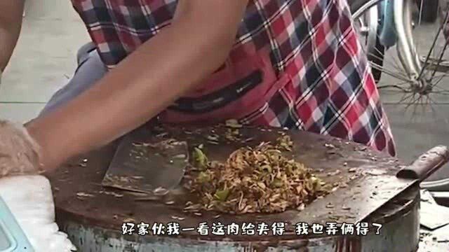 搞笑视频,就知道挠头,看得我都急死了,简直太逗了