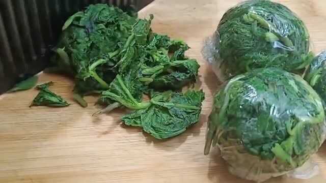 野菜刺耳草全身是宝,身体上火多吃它,不扎嘴好吃,保存半年不坏