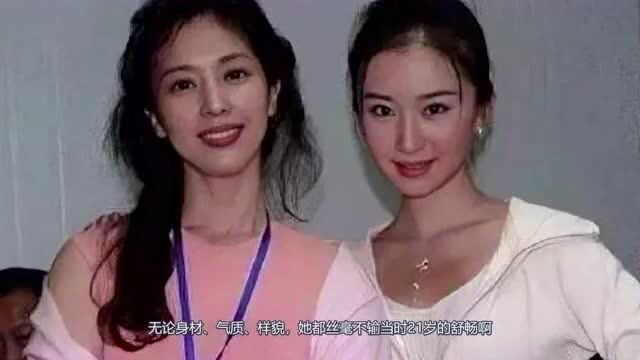 刘亦菲刘晓莉母女颜值高,同框好似亲姐妹,牺牲婚姻成就了刘亦菲